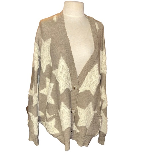 New BUCKETLIST Star Print Knitted Boxy Cardigan Super Stretchy Sweater Large L - Picture 1 of 5